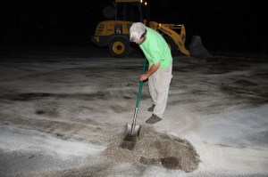 Responders Clean Up Fuel Spill from Tractor Trailer in Hometown, 5-15-2014 (23)