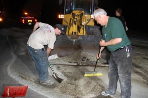 Responders Clean Up Fuel Spill from Tractor Trailer in Hometown, 5-15-2014 (33)