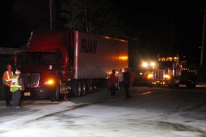 Responders Clean Up Fuel Spill from Tractor Trailer in Hometown, 5-15-2014 (43)
