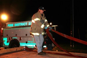 Sewer Main Blockage, Hometown, 5-16-2014 (37)