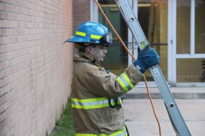 South Ward Fire Company Firefighters Training, Ropes, High School, Tamaqua (24)