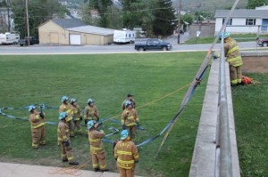 South Ward Fire Company Firefighters Training, Ropes, High School, Tamaqua (36)