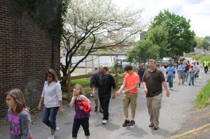 Tamaqua Hunger Walk, St. Luke's Family Practice, S. Railroad Street, Tamaqua, 5-18-2014 (100)