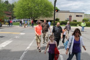 Tamaqua Hunger Walk, St. Luke's Family Practice, S. Railroad Street, Tamaqua, 5-18-2014 (118)