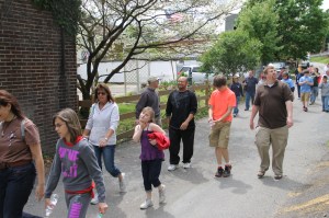 Tamaqua Hunger Walk, St. Luke's Family Practice, S. Railroad Street, Tamaqua, 5-18-2014 (99)