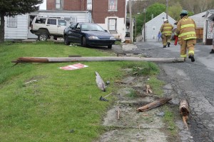 Truck Snaps Pole after Losing Breaks on Cherry Street, Tamaqua, 5-10-2014 (4)
