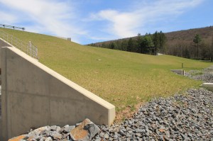 Views of Lower Owl Creek Dam, Tamaqua, 5-5-2014 (77)