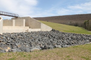 Views of Upper Owl Creek Dam, Tamaqua, 5-5-2014 (101)