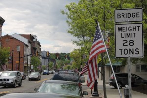 Weight Limit 28 Tons Bridge Sign, West Broad Street, Tamaqua, 5-18-2014 (8)