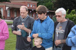 Candlelit Vigil for Angie, Angela Steigerwalt, Depot Square Park, Tamaqua, 6-14-2014 (312)