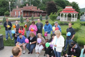 Candlelit Vigil for Angie, Angela Steigerwalt, Depot Square Park, Tamaqua, 6-14-2014 (55)