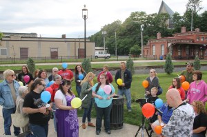 Candlelit Vigil for Angie, Angela Steigerwalt, Depot Square Park, Tamaqua, 6-14-2014 (73)