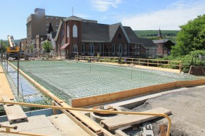 Current Status, East Broad Street, US209 Bridge, Tamaqua, 6-18-2014 (2)