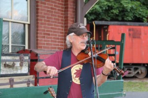 Jay Smar, Chamber of Commerce Summer Concert Series, Train Station, Tamaqua, 6-5-2014 (14)