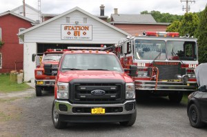 Middleport Fire Dept in NY visits Middleport Fire Company in Middleport, 6-6-2014 (1)