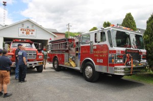 Middleport Fire Dept in NY visits Middleport Fire Company in Middleport, 6-6-2014 (48)