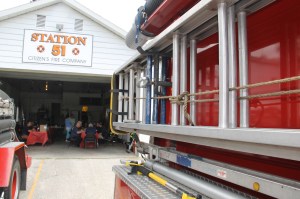 Middleport Fire Dept in NY visits Middleport Fire Company in Middleport, 6-6-2014 (69)