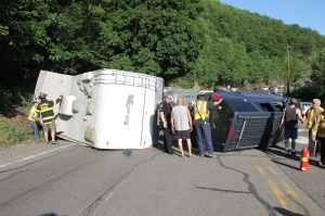 Overturned Camper, SUV, Bottom of Hometown Hill, SR309, Tamaqua, 6-18-2014 (19)
