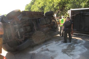 Overturned Camper, SUV, Bottom of Hometown Hill, SR309, Tamaqua, 6-18-2014 (28)