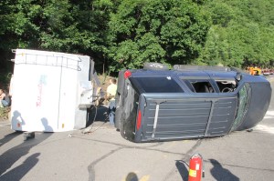 Overturned Camper, SUV, Bottom of Hometown Hill, SR309, Tamaqua, 6-18-2014 (35)