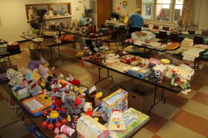 Rummage Sale, Volunteers, Trinity UCC, Tamaqua, 6-3-2014 (9)