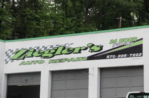 Ziegler's Auto Repair and Towing Sign, Hometown Hill, SR309, Tamaqua, 5-27-2014 (1)