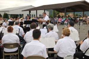 Cressona Band performs, Heisler's Dairy Bar, Lewistown Valley, Walker Township, Tamaqua, 7-20-2014 (2)