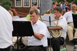 Cressona Band performs, Heisler's Dairy Bar, Lewistown Valley, Walker Township, Tamaqua, 7-20-2014 (27)