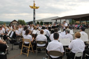 Cressona Band performs, Heisler's Dairy Bar, Lewistown Valley, Walker Township, Tamaqua, 7-20-2014 (4)