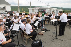 Cressona Band performs, Heisler's Dairy Bar, Lewistown Valley, Walker Township, Tamaqua, 7-20-2014 (47)