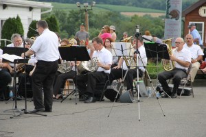 Cressona Band performs, Heisler's Dairy Bar, Lewistown Valley, Walker Township, Tamaqua, 7-20-2014 (97)