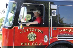 Double Truck Housing Parade, Middleport Fire Company, Middleport, 6-7-2014 (111)