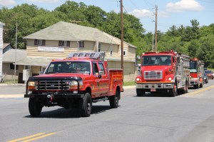 Double Truck Housing Parade, Middleport Fire Company, Middleport, 6-7-2014 (152)