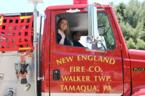 Double Truck Housing Parade, Middleport Fire Company, Middleport, 6-7-2014 (160)