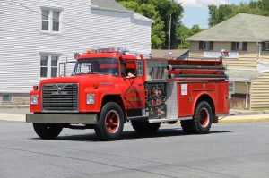Double Truck Housing Parade, Middleport Fire Company, Middleport, 6-7-2014 (18)