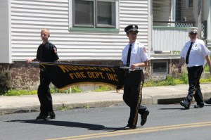 Double Truck Housing Parade, Middleport Fire Company, Middleport, 6-7-2014 (180)