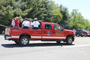 Double Truck Housing Parade, Middleport Fire Company, Middleport, 6-7-2014 (184)