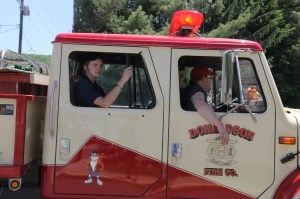 Double Truck Housing Parade, Middleport Fire Company, Middleport, 6-7-2014 (195)