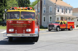 Double Truck Housing Parade, Middleport Fire Company, Middleport, 6-7-2014 (197)