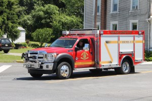 Double Truck Housing Parade, Middleport Fire Company, Middleport, 6-7-2014 (215)