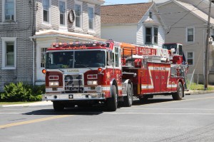 Double Truck Housing Parade, Middleport Fire Company, Middleport, 6-7-2014 (243)