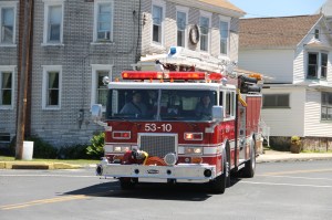 Double Truck Housing Parade, Middleport Fire Company, Middleport, 6-7-2014 (245)
