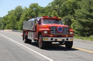 Double Truck Housing Parade, Middleport Fire Company, Middleport, 6-7-2014 (269)