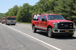 Double Truck Housing Parade, Middleport Fire Company, Middleport, 6-7-2014 (272)