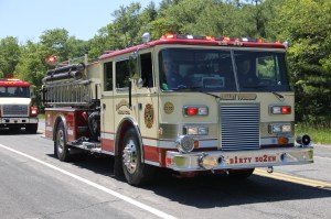 Double Truck Housing Parade, Middleport Fire Company, Middleport, 6-7-2014 (273)