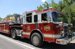 Double Truck Housing Parade, Middleport Fire Company, Middleport, 6-7-2014 (294)