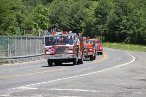 Double Truck Housing Parade, Middleport Fire Company, Middleport, 6-7-2014 (3)