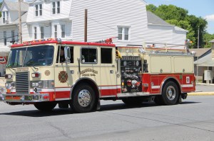 Double Truck Housing Parade, Middleport Fire Company, Middleport, 6-7-2014 (30)