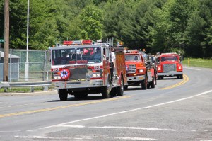 Double Truck Housing Parade, Middleport Fire Company, Middleport, 6-7-2014 (6)