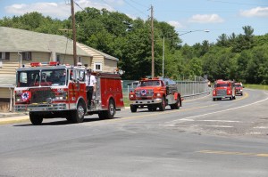 Double Truck Housing Parade, Middleport Fire Company, Middleport, 6-7-2014 (7)